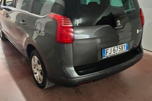 PEUGEOT 5008 T. D.  115 CAV . CINQUE POSTI 2014.  