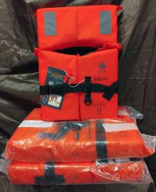 Giubbotto salvagente e anulare