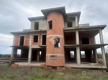 4 LOCALI A MARSCIANO