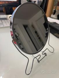 N' 14 Specchi rotondi per trucco/trattamento viso