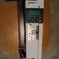 Inverter monofase 1,5 KW 240 V LOVLA115A240