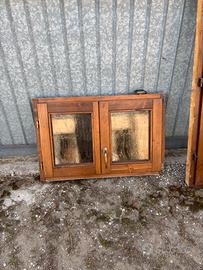 Serramento con telaio legno abete