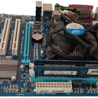 Gigabyte GA-H61M-S2PV SCHEDA MADRE, CPU G640,8 GB