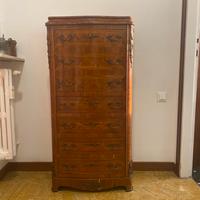 Mobile in vero legno