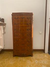 Mobile in vero legno