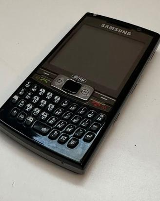 Cellulare vintage Samsung con 2 batterie