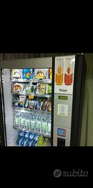 Distributore automatico snak bevande