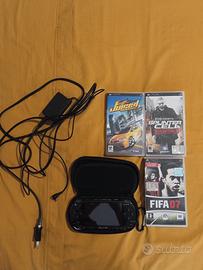  PS portatile 3000 con tre giochi 