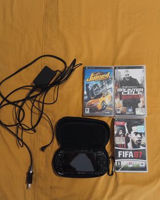  PS portatile 3000 con tre giochi 