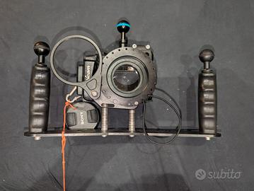 Custodia e fotocamera subacquea RX100 MII + acc.