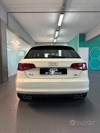 Audi A3 Sedan 1.6 TDI clean diesel Ambition