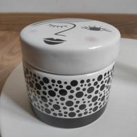 Scatola portaoggetti-portagioie in ceramica