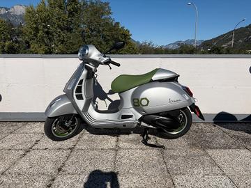 Piaggio Vespa 310 GTS hpe 80