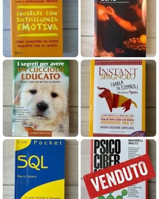 Libri pari al nuovo (prezzi nella descrizione)