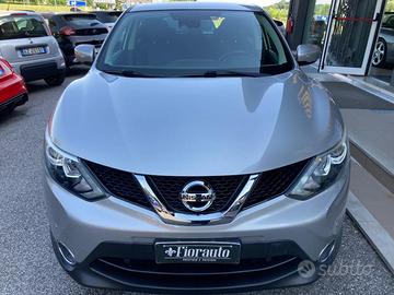 NISSAN Qashqai 1.5 dCi DPF Tekna