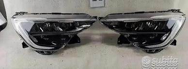 Renault Arkana Fari Full LED