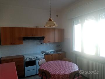 Appartamento ESTIVO 5 posti letto Misano Adr