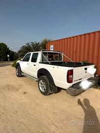 Nissan pick np300