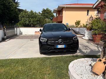 Mercedes GLC300d