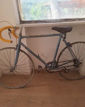 bicicletta da corsa d'epoca 