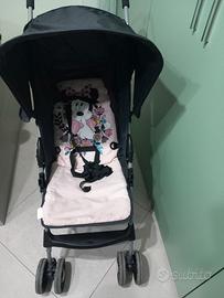 Passeggino leggero da bambina