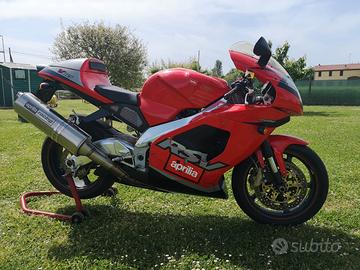Aprilia RSV 1000