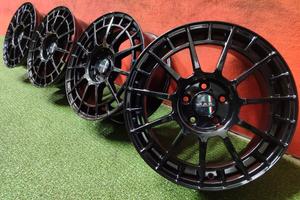 Cerchi Audi A1 VW Polo Seat Ibiza Skoda Fabia R17