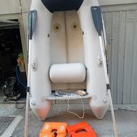 Gommone Yam 2,40 + 2 Giubbini e Ancora