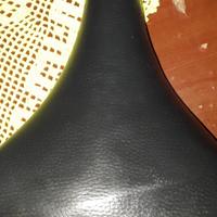 sella nera per bici da passeggio modello anni 2000