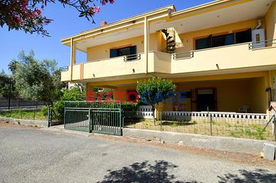 Villa a schiera - Calopezzati
