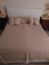 letto matrimoniale ,contenitore 
