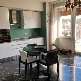 Cagliari via Tuveri Arredato +Box auto