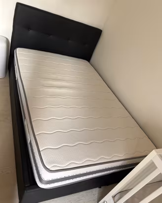 Letto 130x200 cm con materasso – 150€