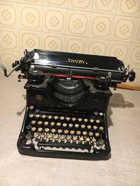 MACCHINA DA SCRIVERE OLIVETTI M40