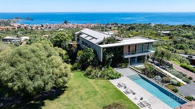 Rif.lu356| villa aci castello