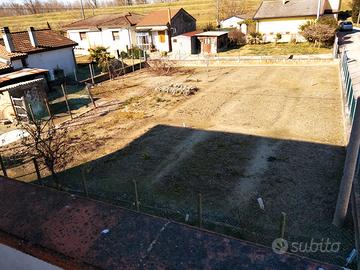 Casa con terreno edificabile