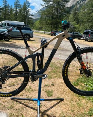 Cube Stereo 170 29”- bici enduro