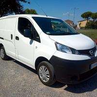 Furgone Nissan NV 200