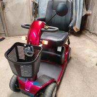 Scooter elettrico per anziani