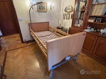 Letto ortopedico elettrico per disabili e anziani