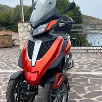 Piaggio mp3 300
