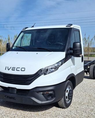 IVECO DAILY 35C18 NUOVO MOTORE 3.0 A TELAIO