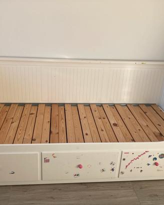 Letto contenitore Ikea modello Hemnes