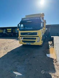 VOLVO FH12