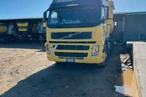 VOLVO FH12