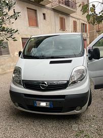 Opel Vivaro 2014