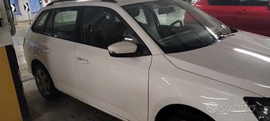 Skoda Fabia Design Edition pochissimi km