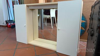 Mobiletto specchiera da bagno con luci