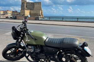 Moto Guzzi V7 III Stone