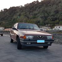 Alfa Romeo 75